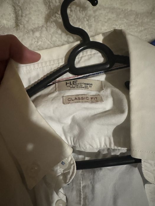 Мъжки ризи два броя за 20 лв.