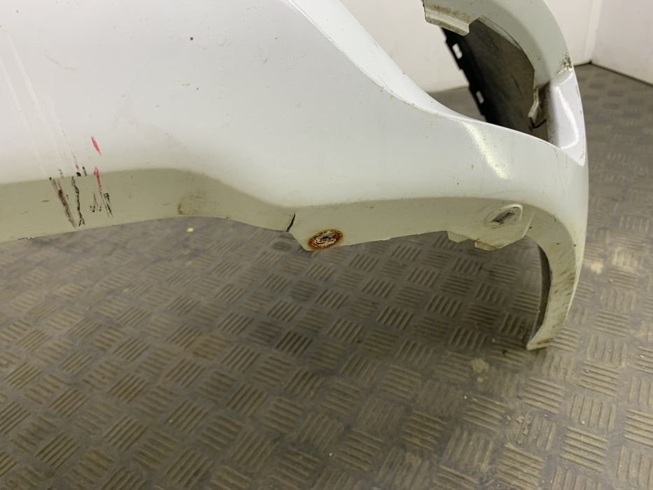 Dezmembrez Bara spate de pe Dacia Logan 2 2017-2020