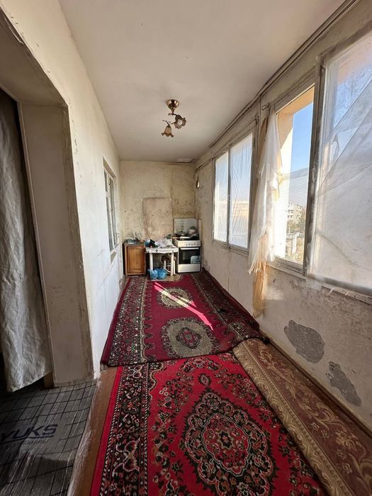 Куйлюк массив 5. 2-х комнатная. 4-й этаж. 58м². 2×6- балкон.