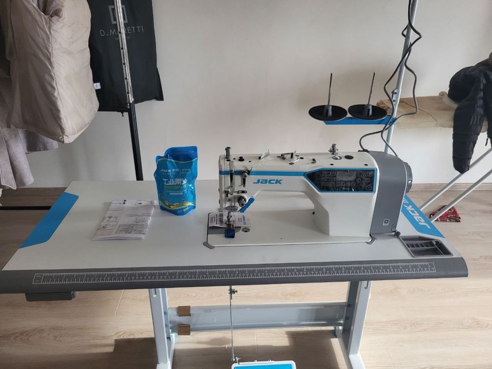 Jack tikuv moshinalari sotiladi yengi hamma modellaridan bor