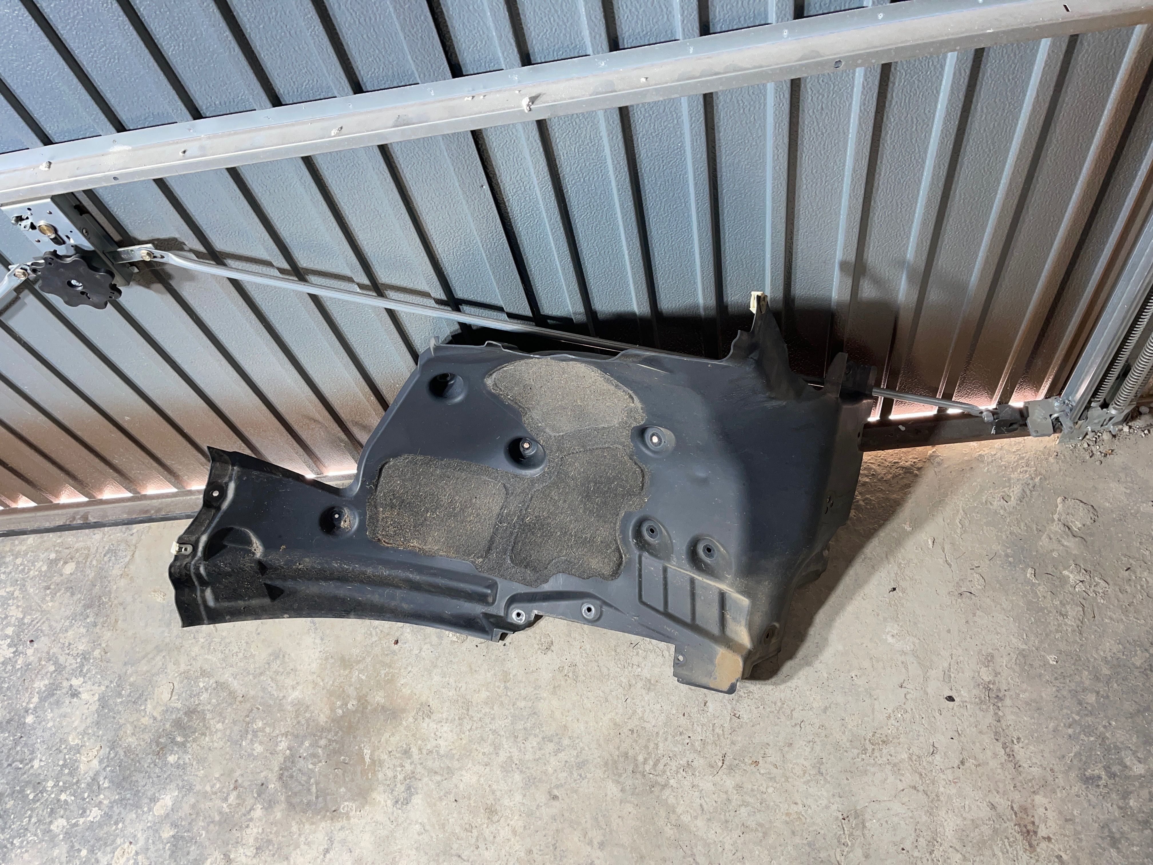 Carenaj roata fata dreapta BMW SERIES 5 (G30/G31)  oem-7340796