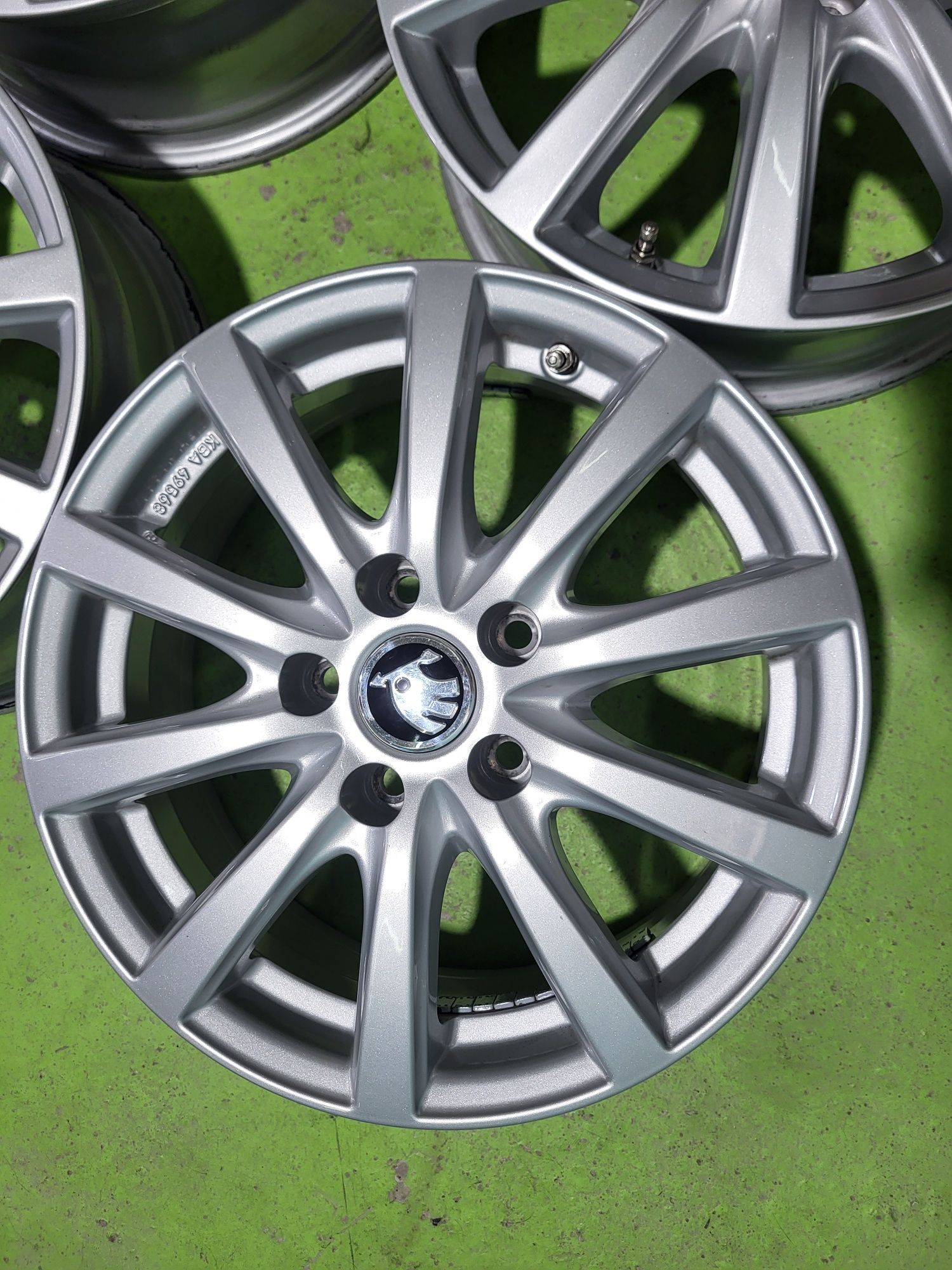 16 5x112 Skoda лети джанти 5х112 шкода