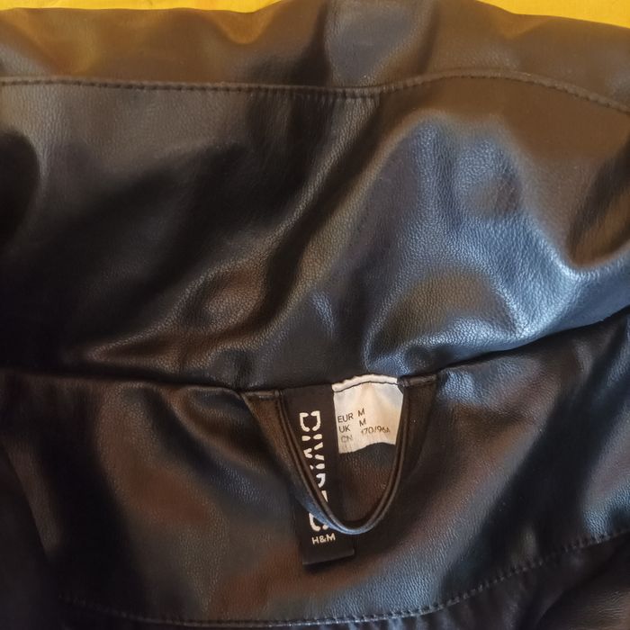 Зимно дамско кожено яке HM