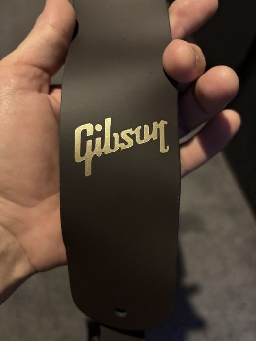 Китарни колани Gibson 2 бр.
