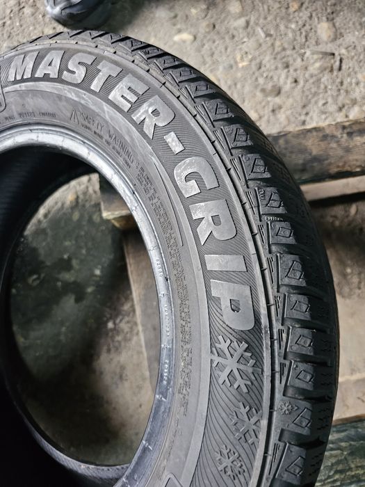 4 anvelope 165 70 14 Semperit