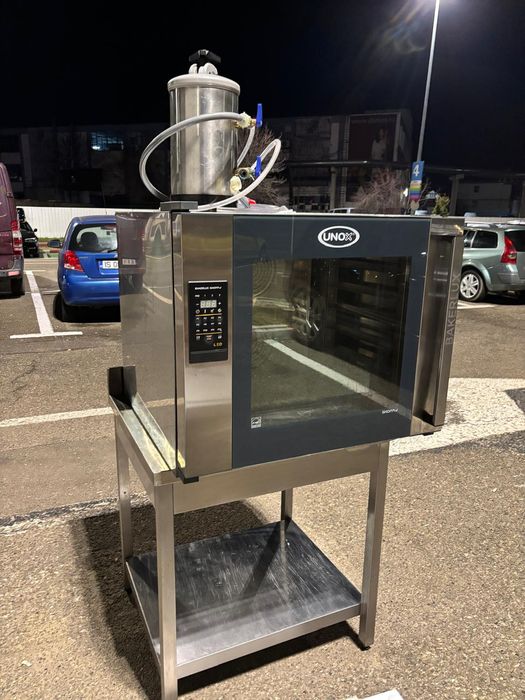 Se vinde Cuptor electric UNOX 10kw capacitate 6 Tavi