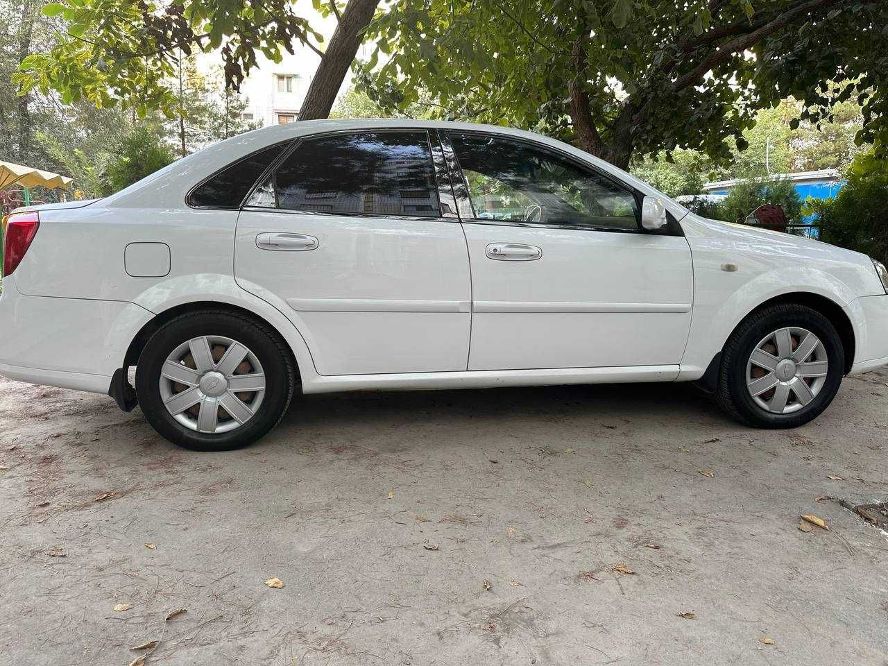 Продаётся 1,8 Lacetti 2009 года выпуска