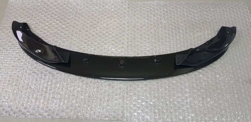 Преден лип спойлер за бмв ф32 ф36 / нож / BMW F32 F36 lip spoiler