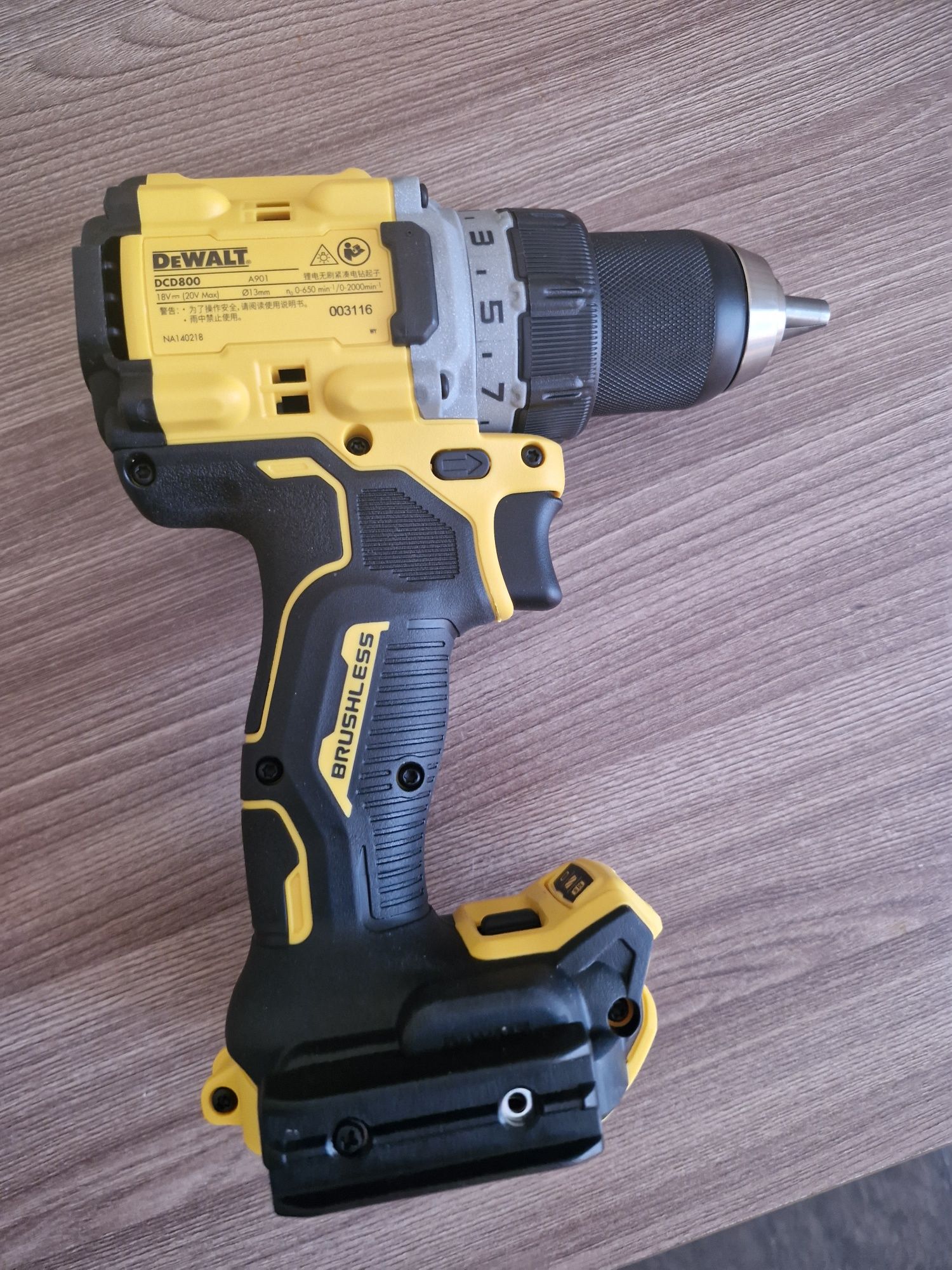 Продам Dewalt dcd 800