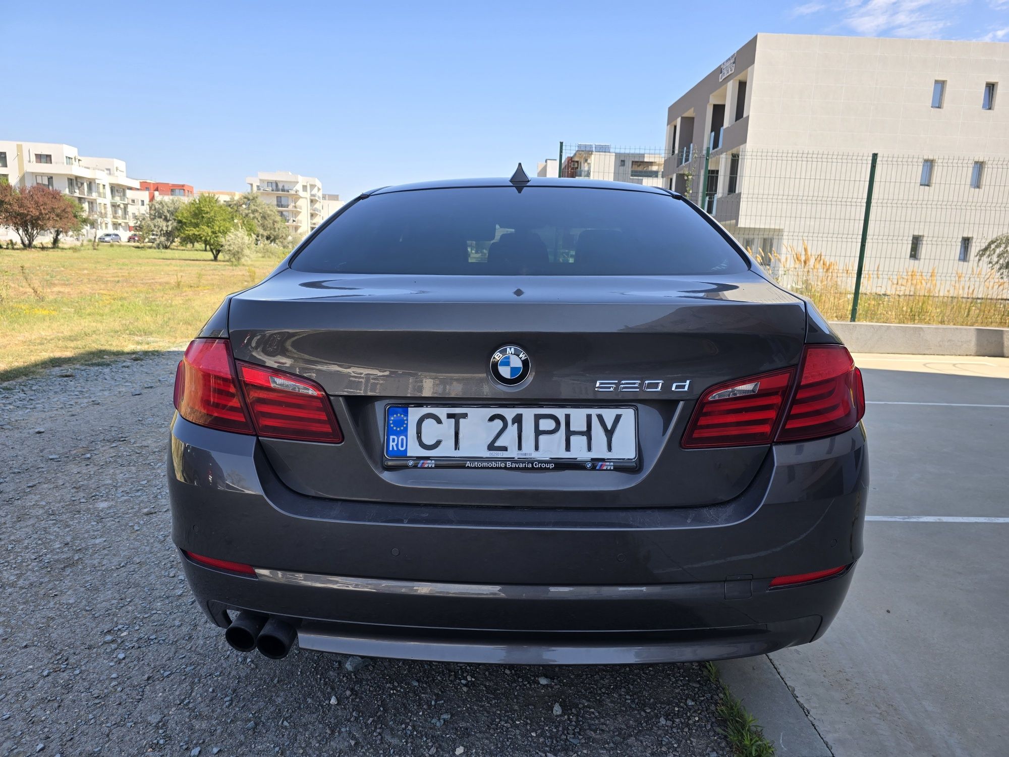 Bmw F10 an 2011  7300 EURO