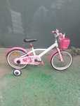 Bicicleta copii nr 16 este ca și noua