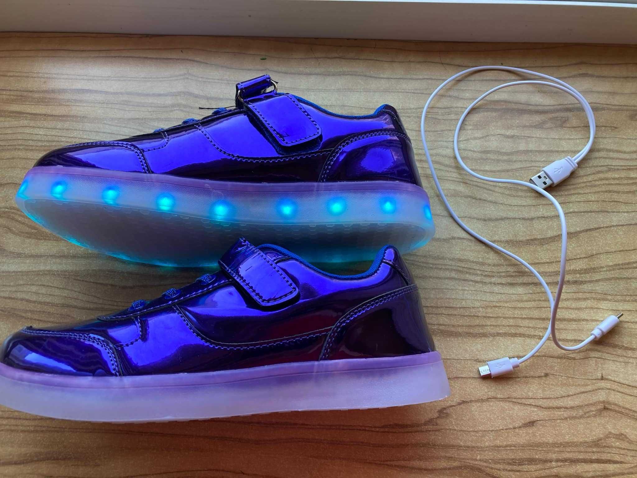 Чисто нови Led светещи маратонки 37 номер