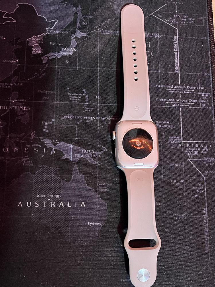 Apple Watch SE (2023) 44 mm
