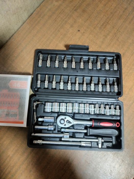 Продам набор инструментов