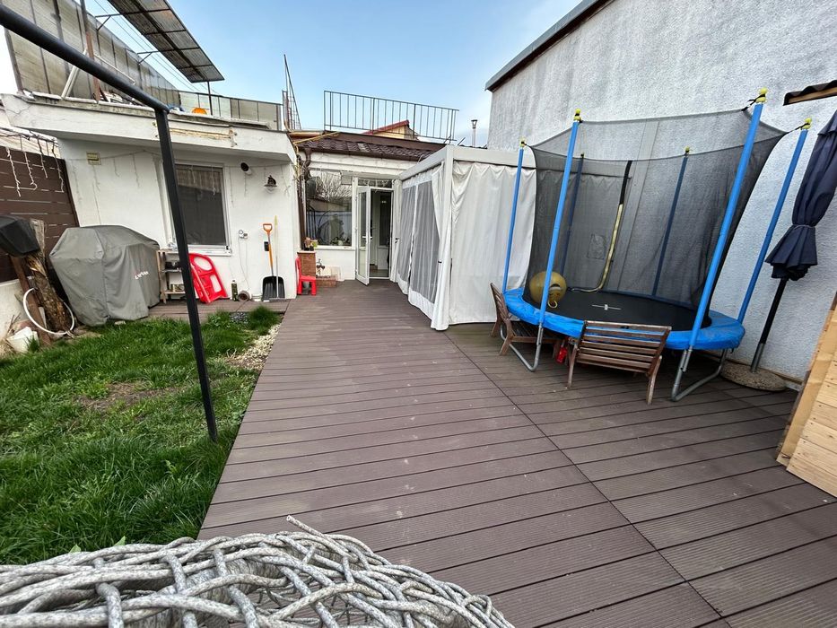 Vând pergola aluminiu cu set mobilier , curte, mobilier de lemn masiv