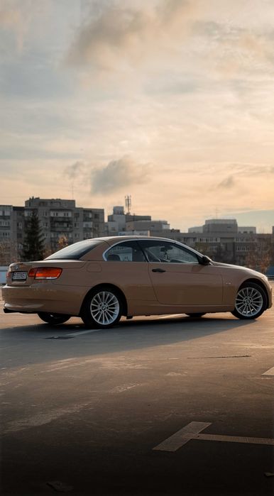 BMW Seria 3 E93 325 i Cabrio Automat