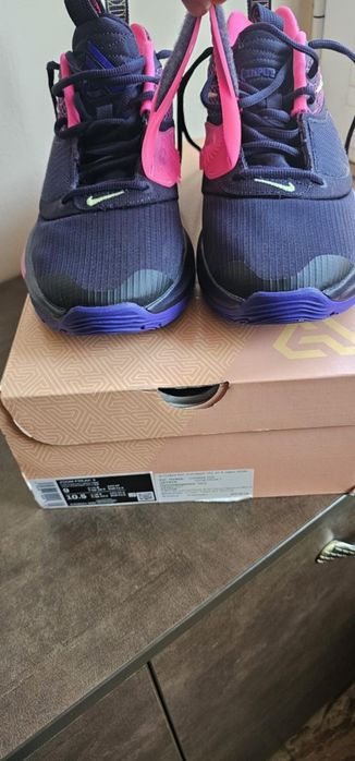 Мъжки маратонки 42 номер