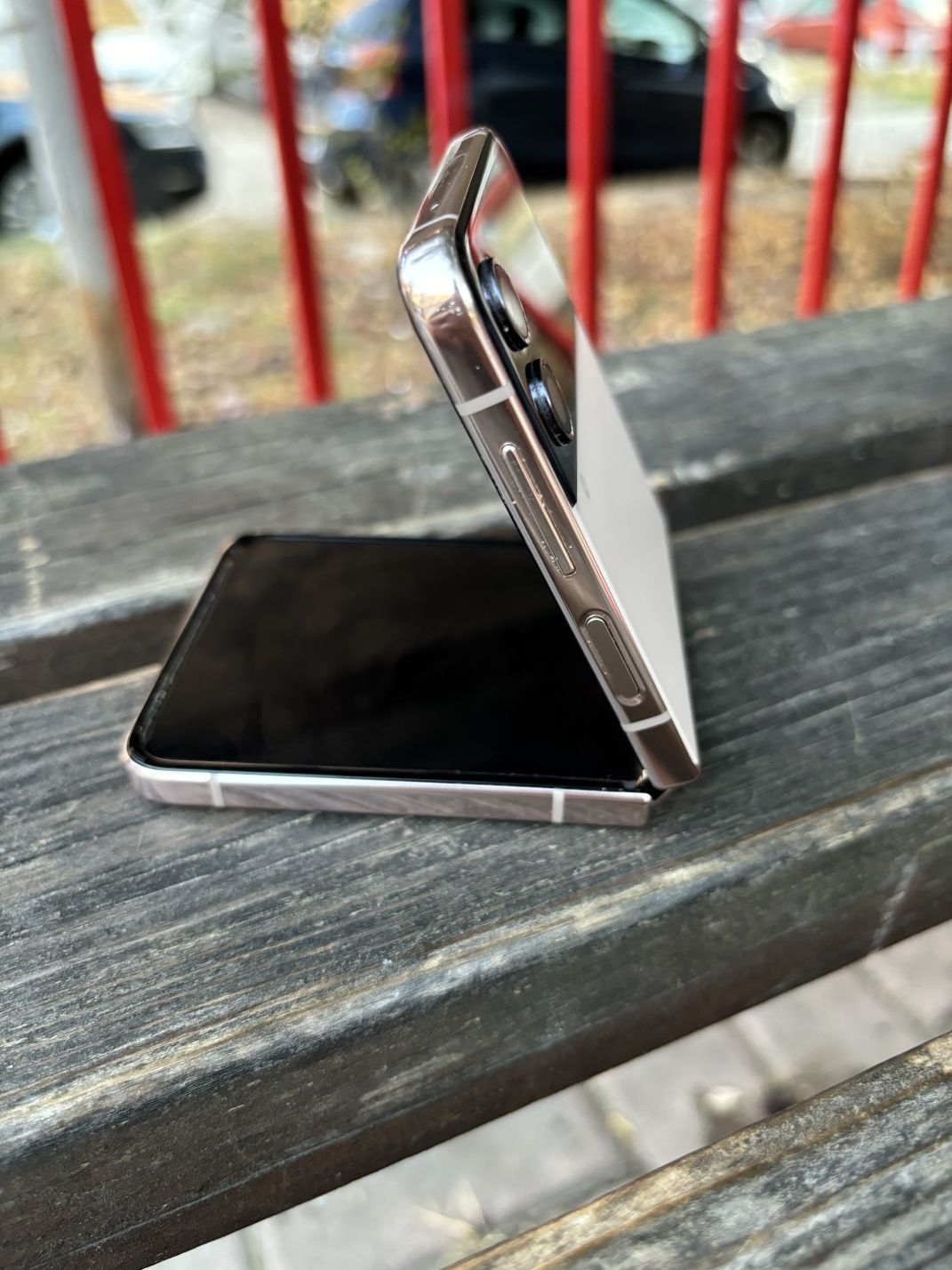 Samsung galaxy z flip 4 , 512 GB