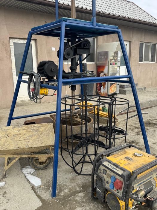 Utilaj electric de sapat fantani/fose