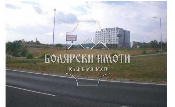 Парцел до Промишлена зона - Запад
