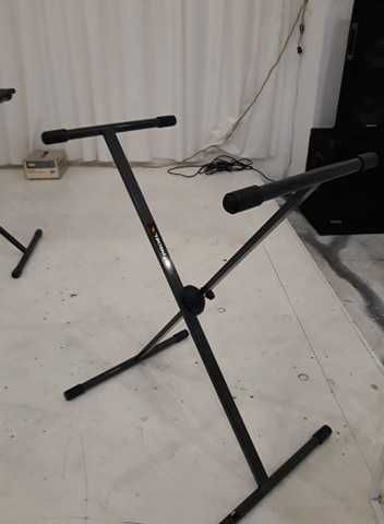 Различни модели стойки