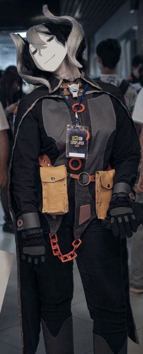 Продам косплейный костюм