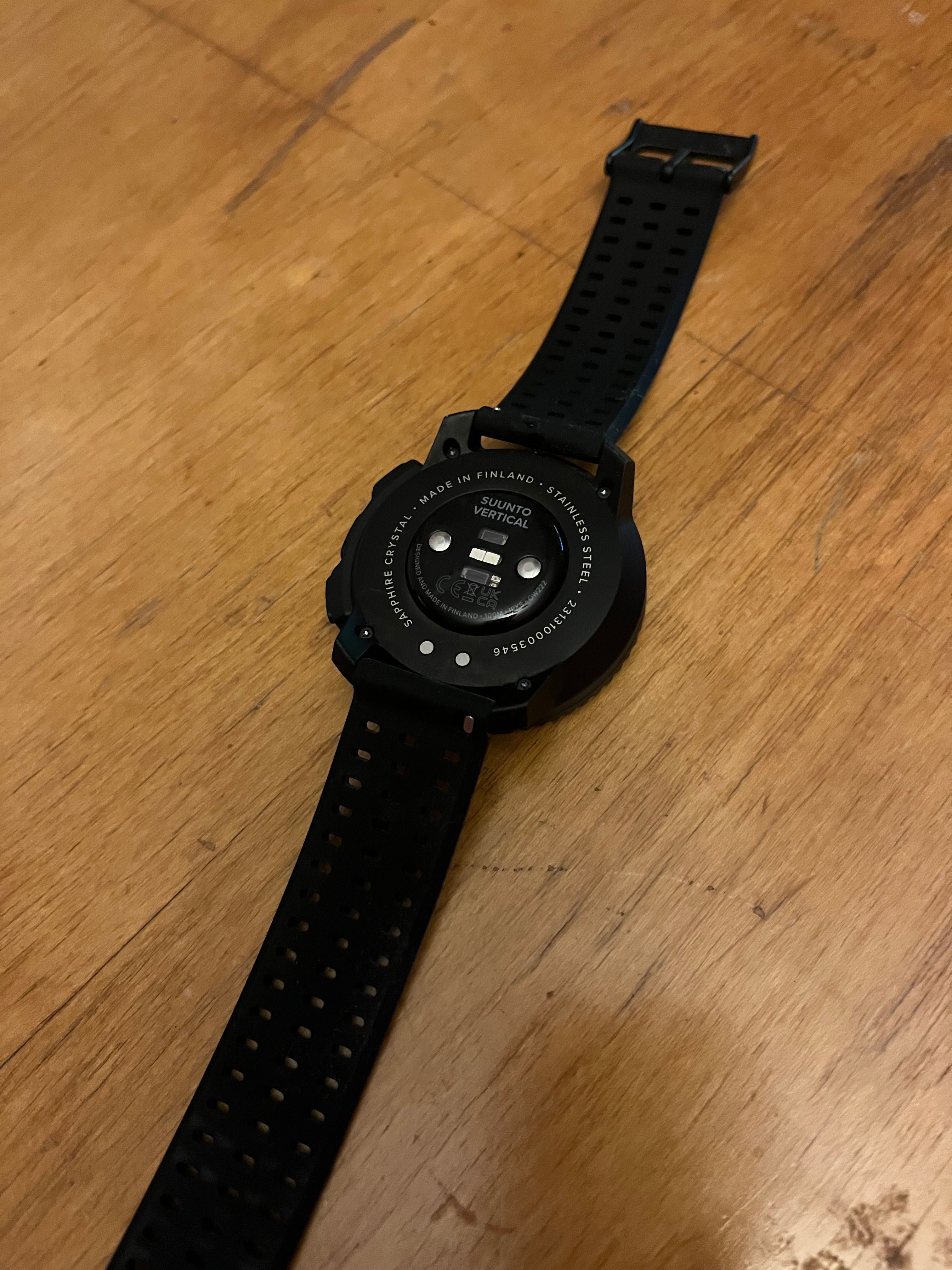 Smart часовник Suunto Vertical