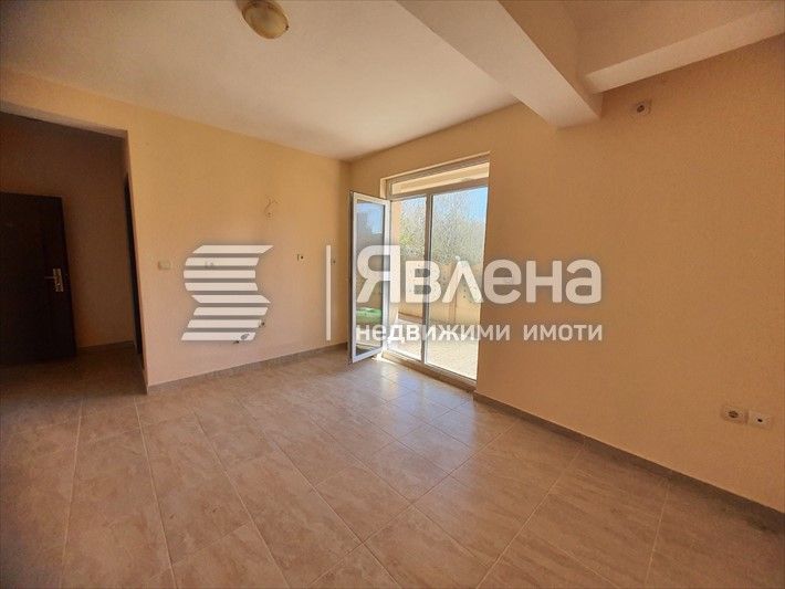 Студио до централния плаж на Лозенец