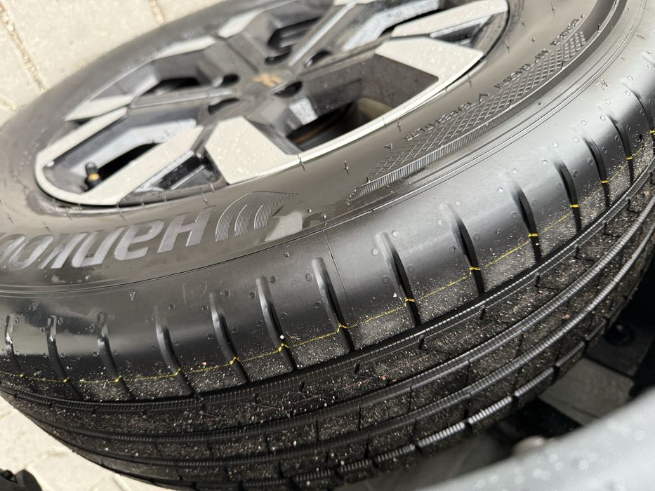 4 anvelope HANKOOK 215/65 R17 K135A R 99H VARA