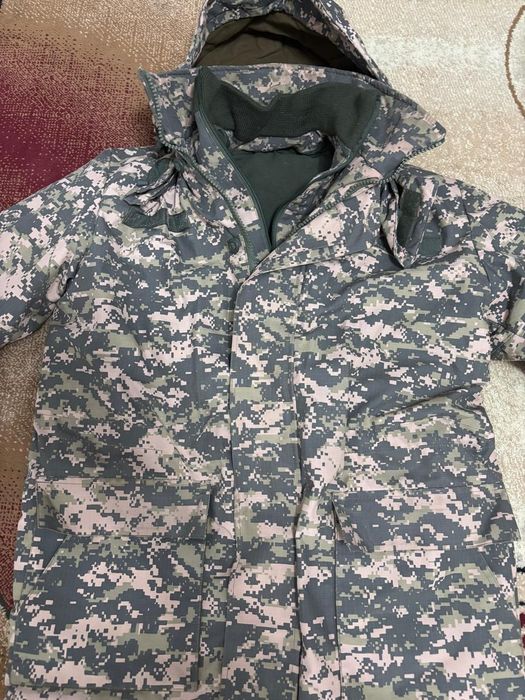 Продам бушлак хорошом состояние. Размер50-52