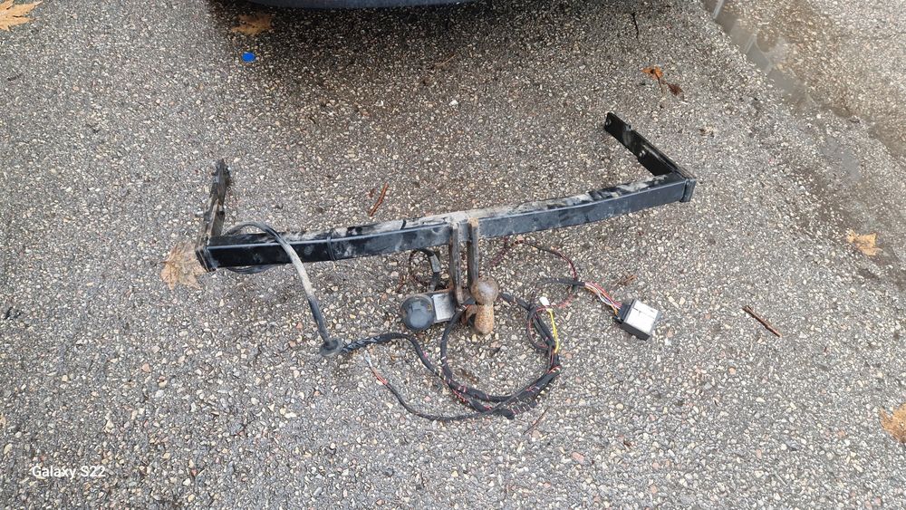 Теглич за VW Туаран