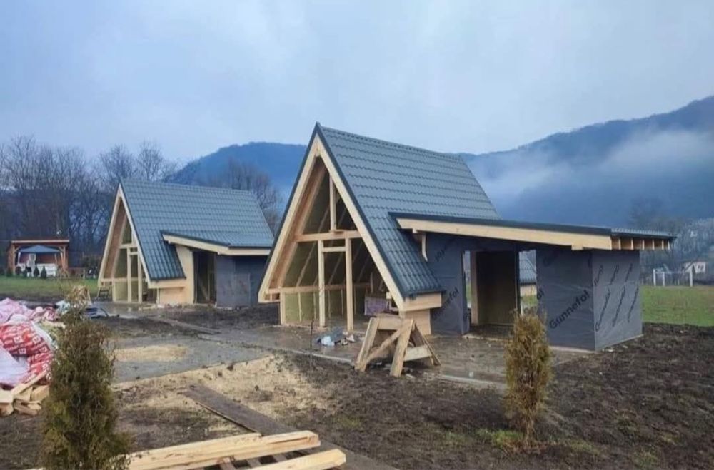 Case și cabane din lemn