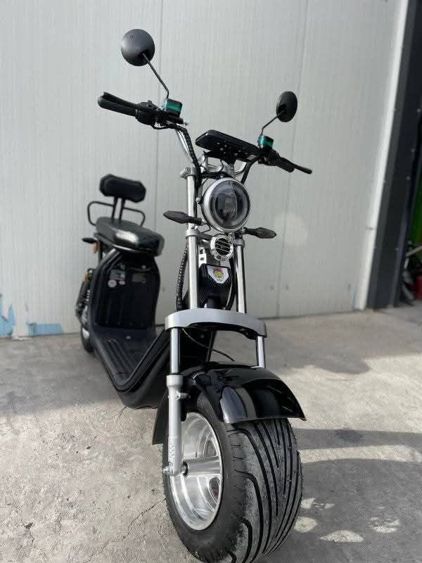 Scuter electric/Scooter Harley cu oglinzi