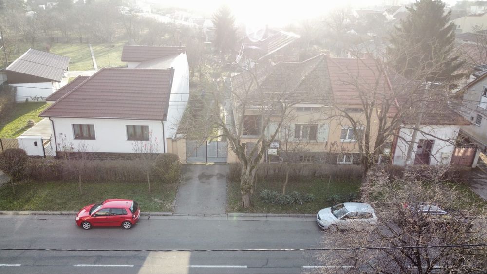 Vand parte de casa, str Unirii cu 7 ari teren