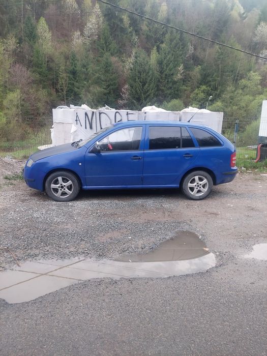 Vând skoda fabia