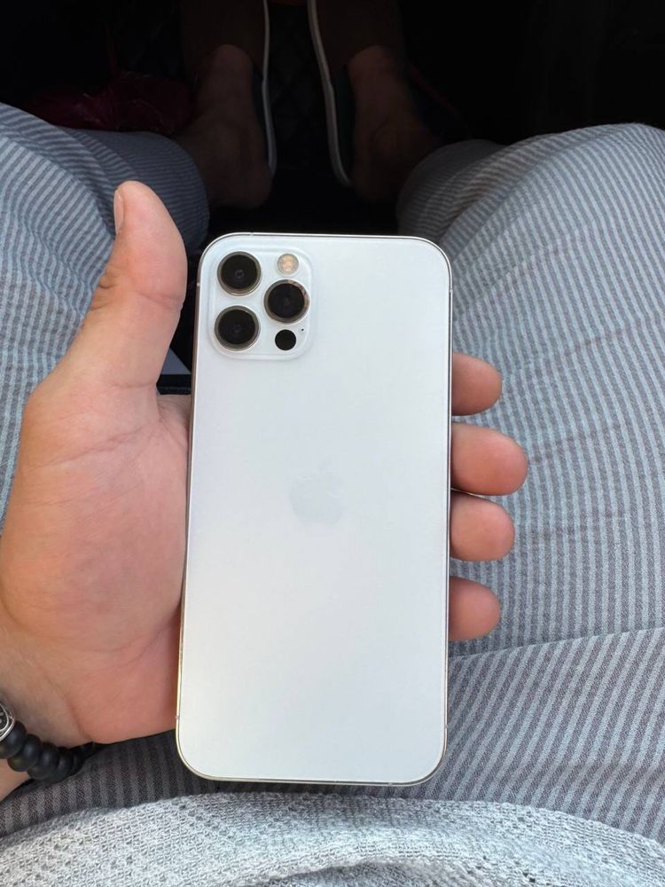 iPhone 12 pro 128