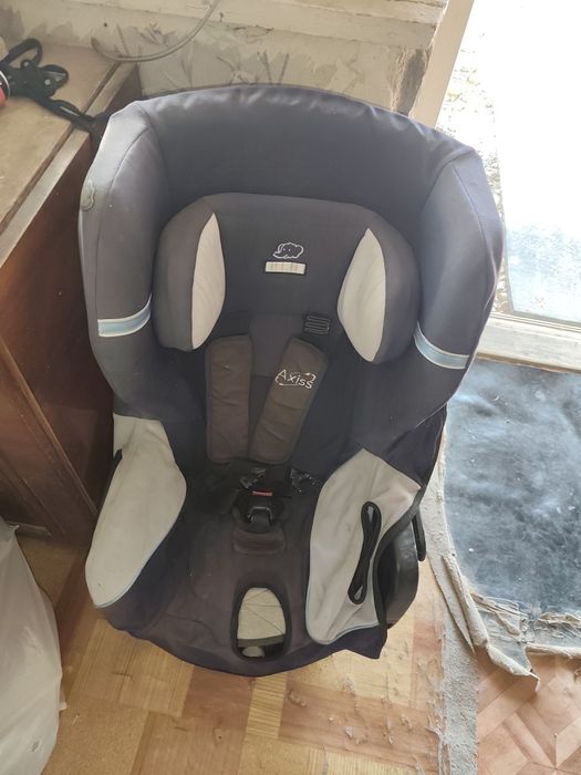Продам детское автомобильное кресло
