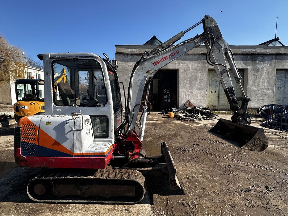 Miniexcavator Takeuchi Tb125