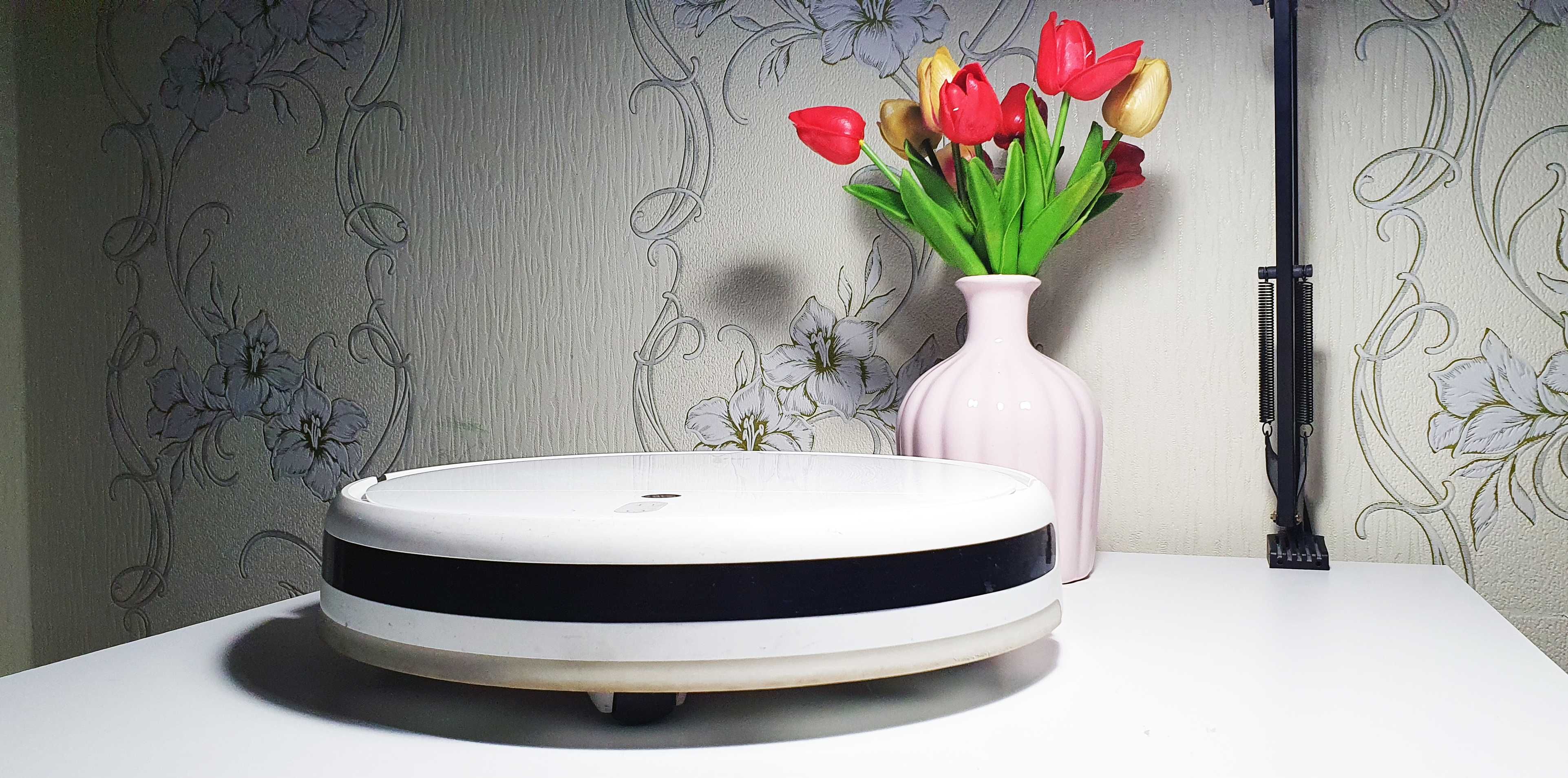 Робот-пылесос Xiaomi Mi Robot Vacuum-Mop STYTJ01ZHM белый