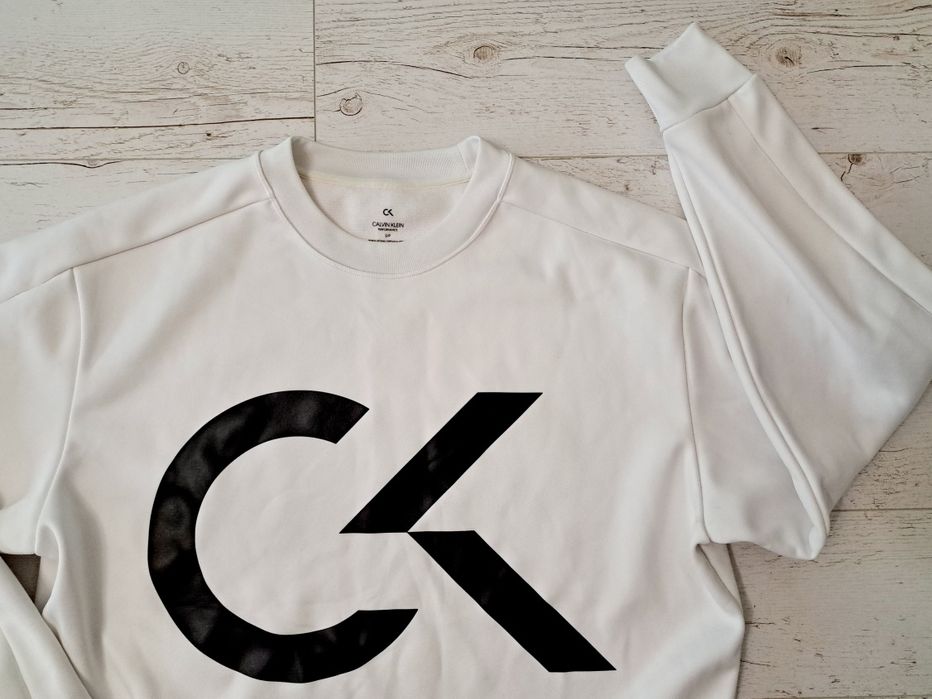 Calvin Klein -Ориг.ватирана блуза