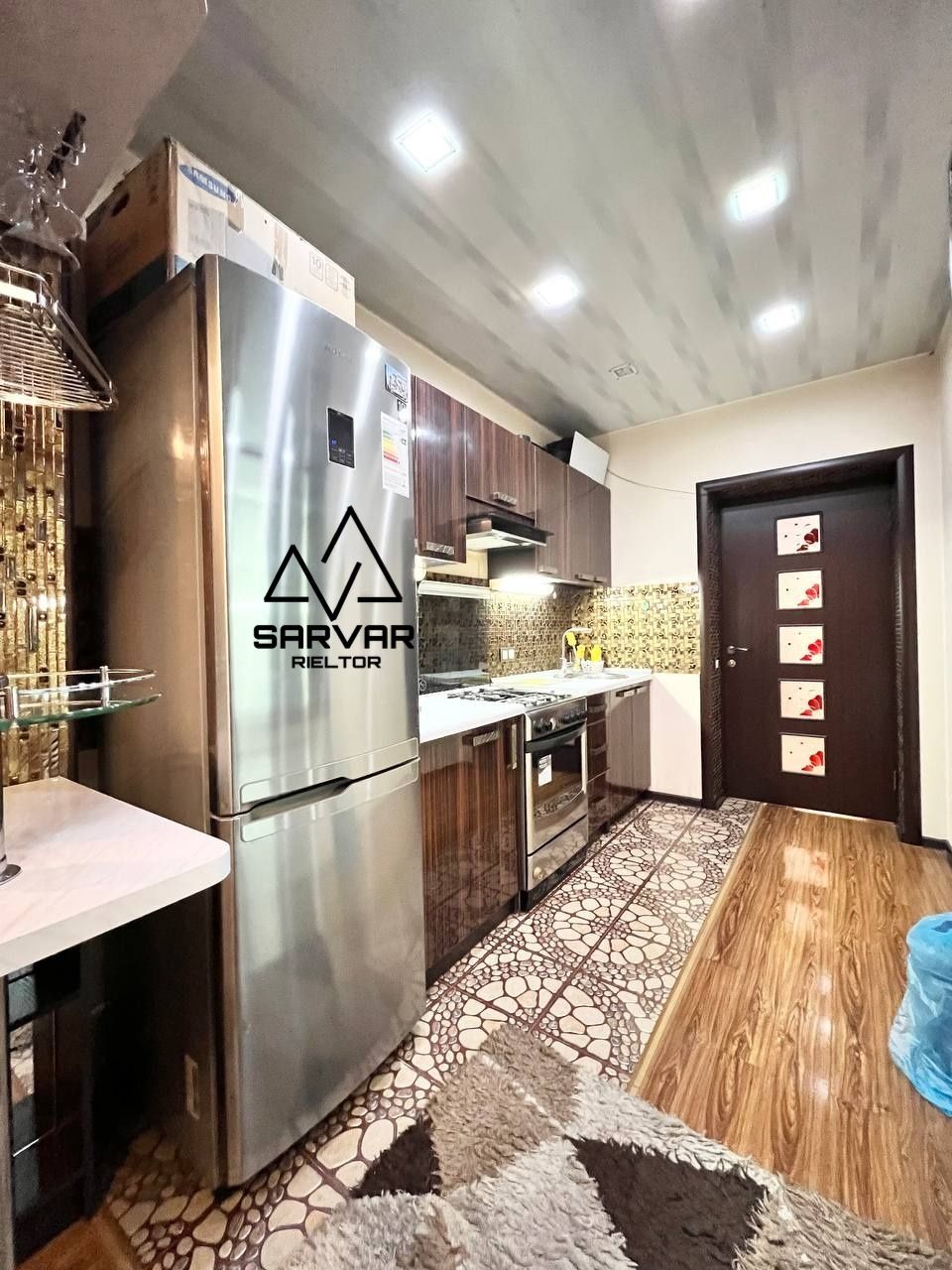 Продам 2/2/4  Буюк Ипак Йули 77 серия  ипотека