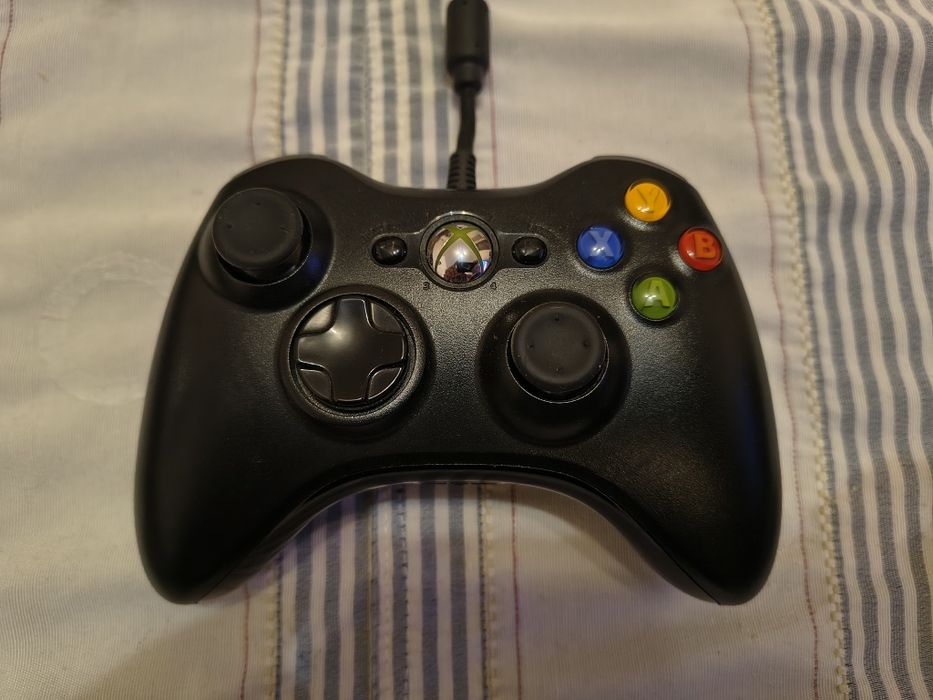 Xbox 360 контролер
