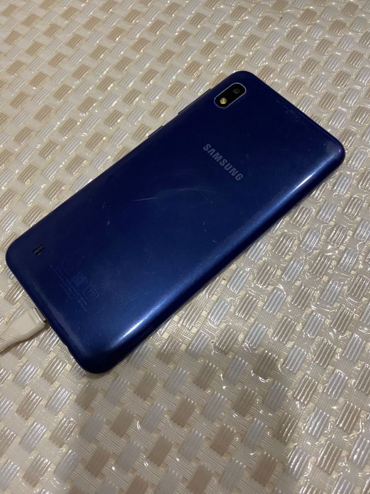 Samsung Galaxy A10