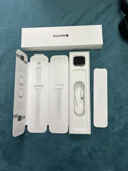 Smartwatch Apple SE gen2