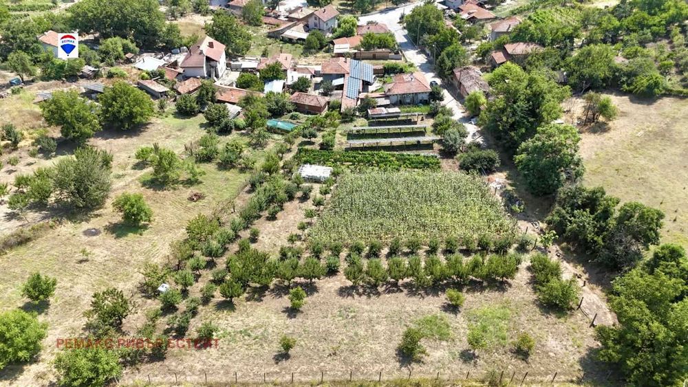 Парцел за продажба в с. Мечка, обл. Русе