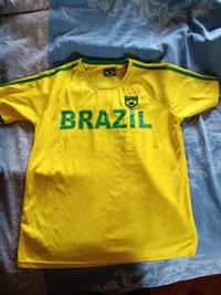 Тениска на Brazil. Изпрана