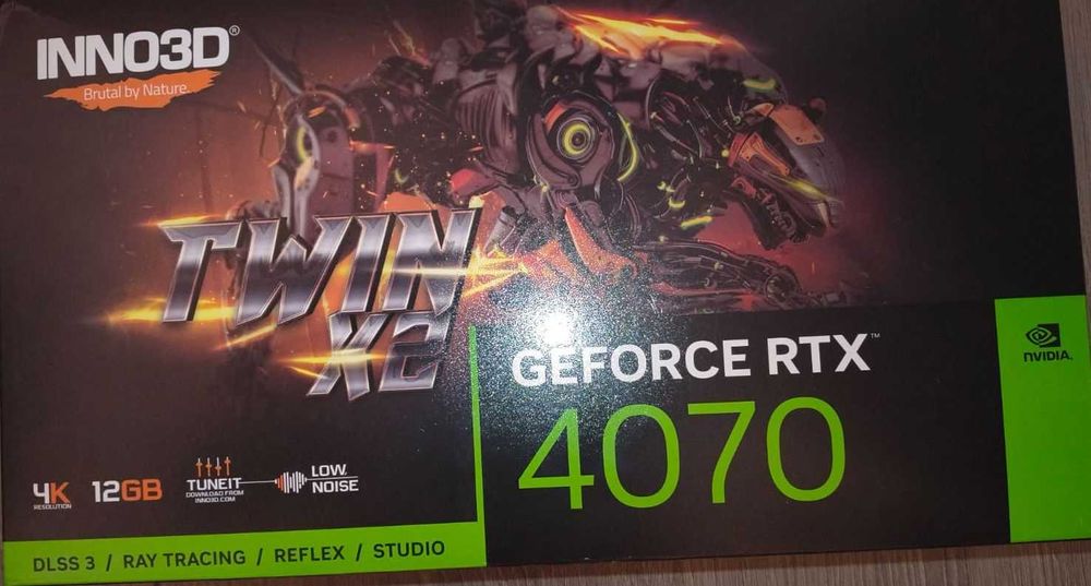 vand placa video rtx 4070 12gb gddr6 192 biti full box la cutie