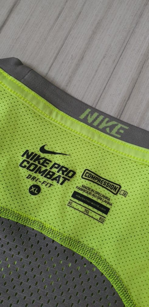 Nike PRO Combat Compression Dri - Fit  XL НОВО! ОРИГИНАЛ Мъжка Тениска