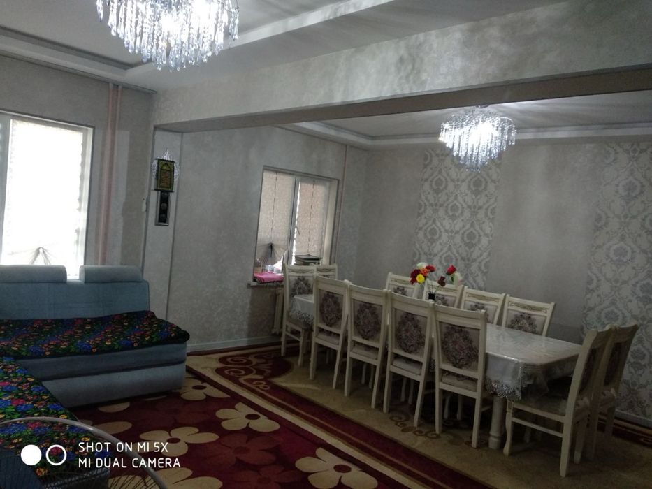 Срочно продаю свою квартиру 4/4/5 40 лет 1-й квартал