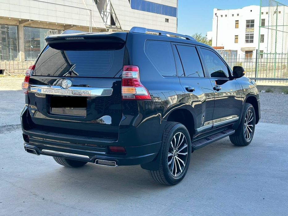 Tayota Land Cruiser Prado 150